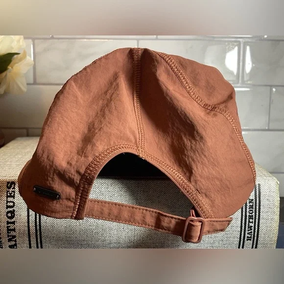 Lululemon Baller Hat Soft ancient copper NWT - Picture 7 of 10